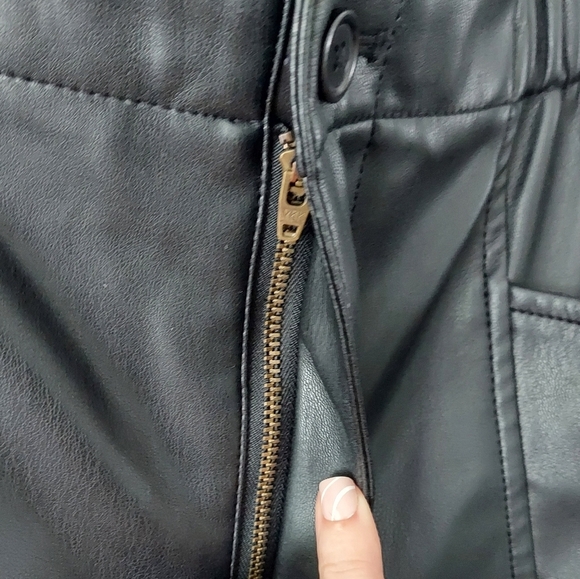 Madewell Vegan Leather Pull-On Paperbag Pants - Picture 11 of 14